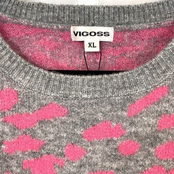 NWT Vigoss Sweater Womens XL Barbie Pink Leopard Print Knit Pullover Long Sleeve - Picture 3 of 15